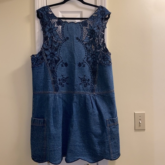 Free People Crown Jewel Denim Dress with Lace detail and scallop bottom hem, XL - Picture 15 of 17